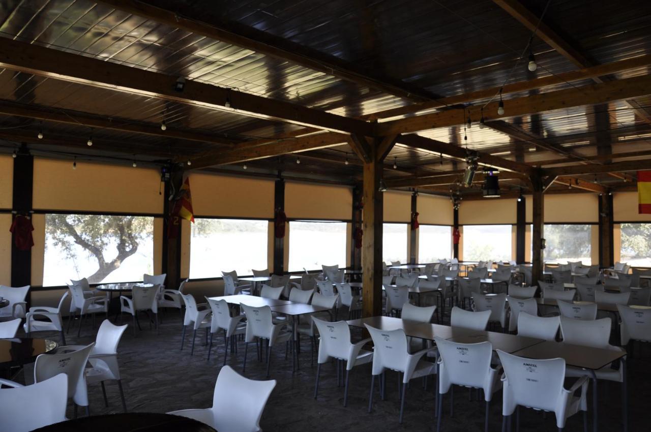 Cruceros Alqueva Hostel Cheles ภายนอก รูปภาพ