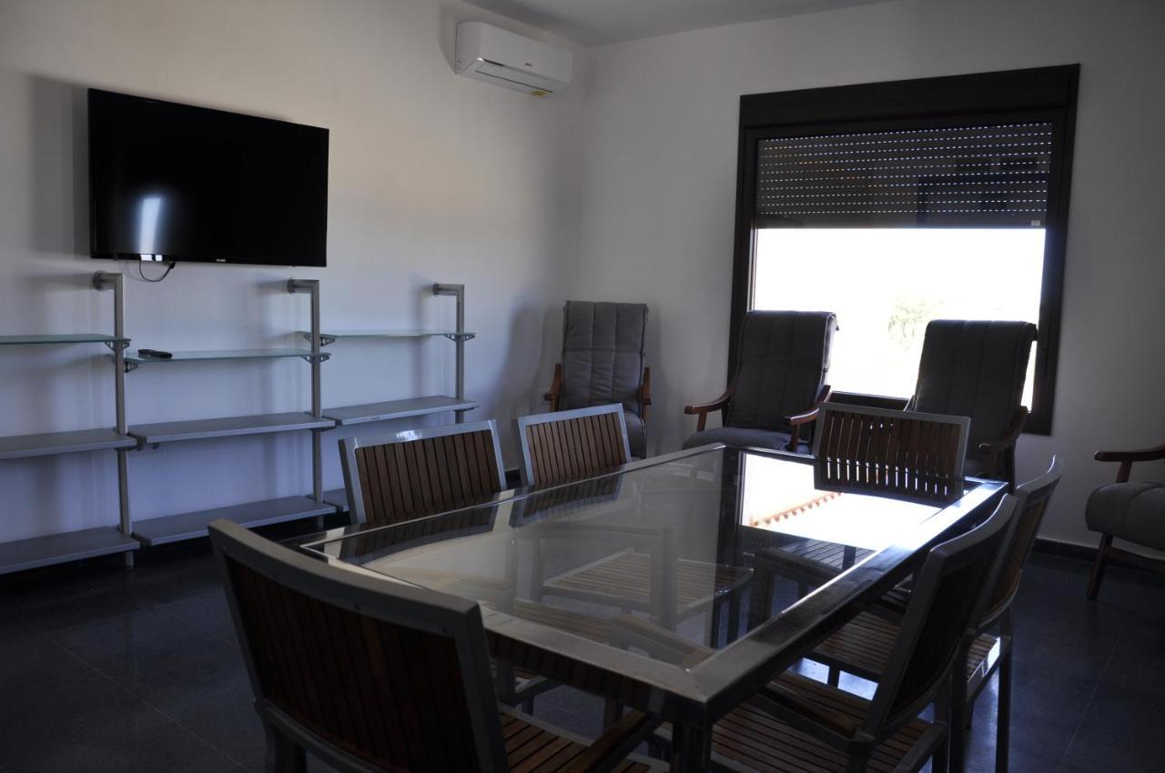 Cruceros Alqueva Hostel Cheles ภายนอก รูปภาพ